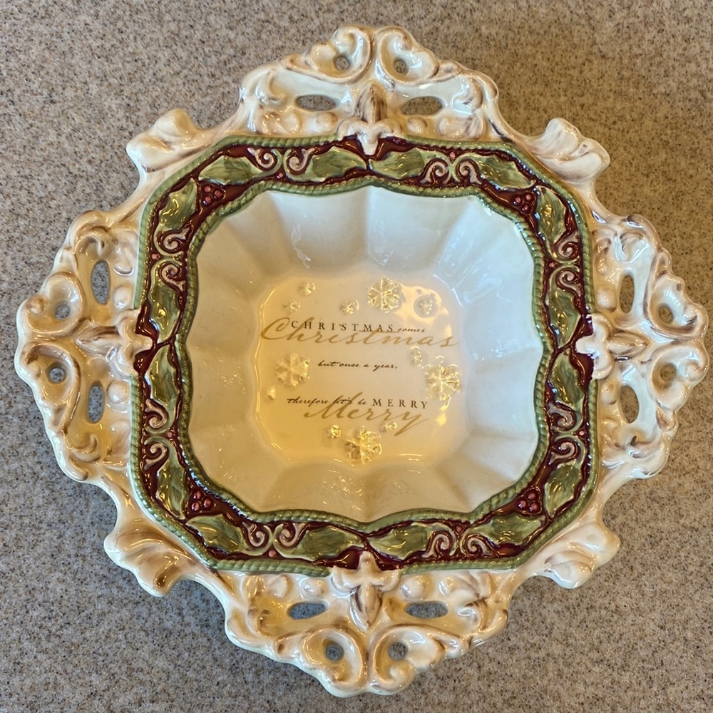 Grasslands Road Christmas Candy Dish in box